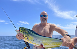 Catch memories on Delaware Bay fishing trips!